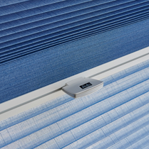 Luxaflex 32mm Day & Night Duette Blind Luxaflex 32mm Day & Night Duette Blind