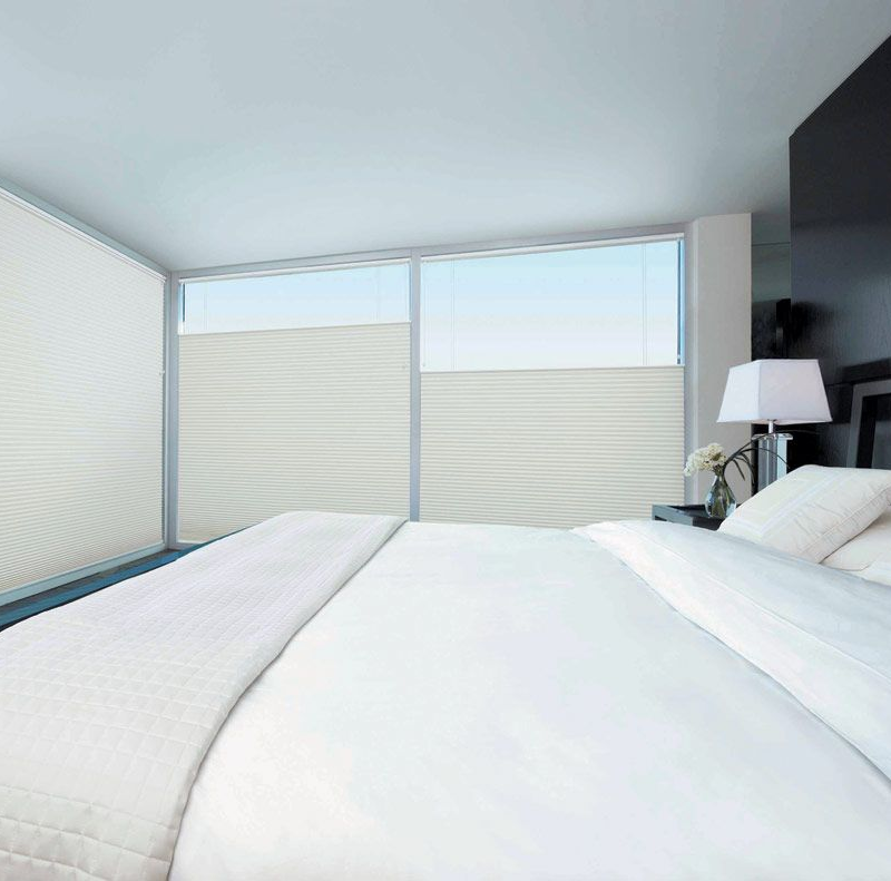 Luxaflex Room Darkening White Luxaflex Room Darkening White