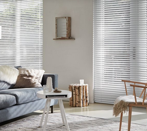 Luxaflex 25mm White and Ecru Metal Venetian Blind Luxaflex 25mm White and Ecru Metal Venetian Blind