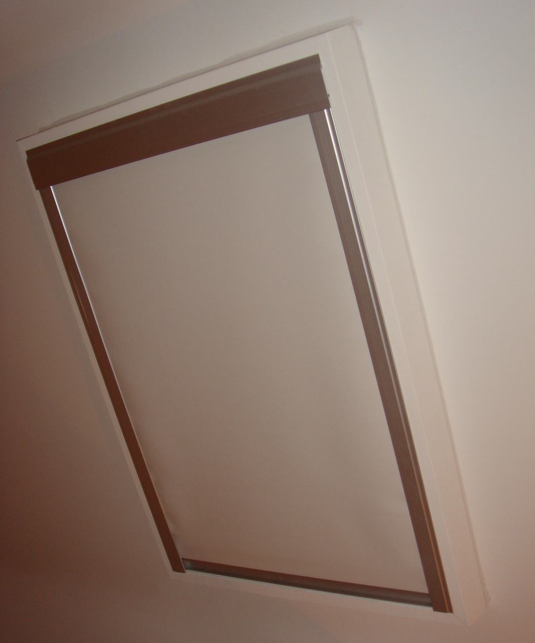 Frame System Blind 2 Frame System Blind 2