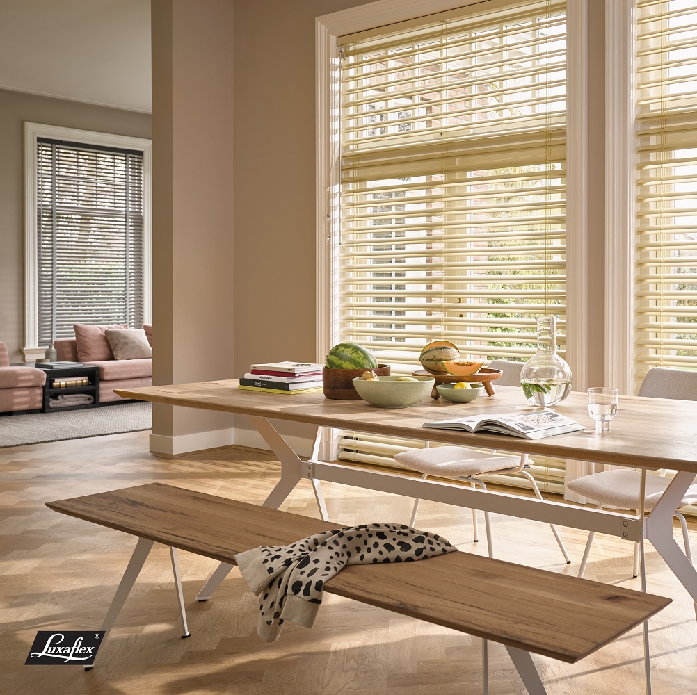 Luxaflex Mega View blind 2023 Luxaflex Mega View blind 2023