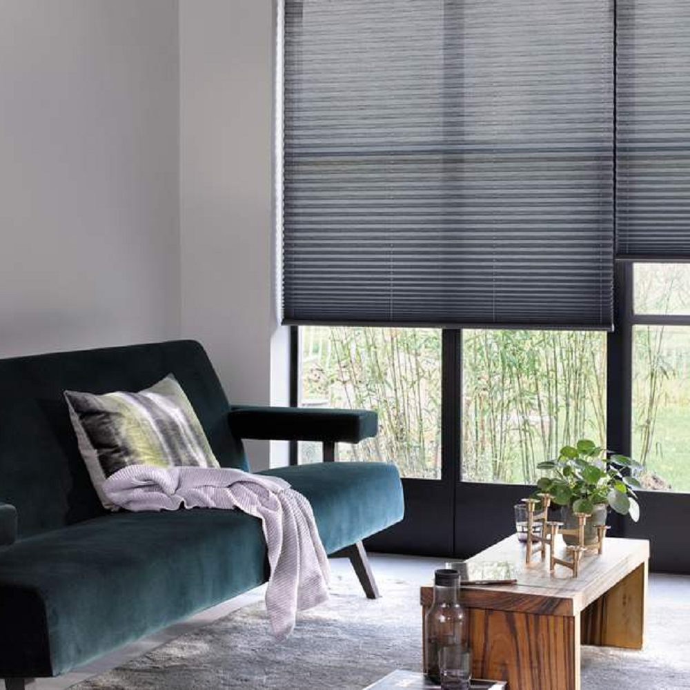 Luxaflex Plisse Blue Sofa and Blind Luxaflex Plisse Blue Sofa and Blind