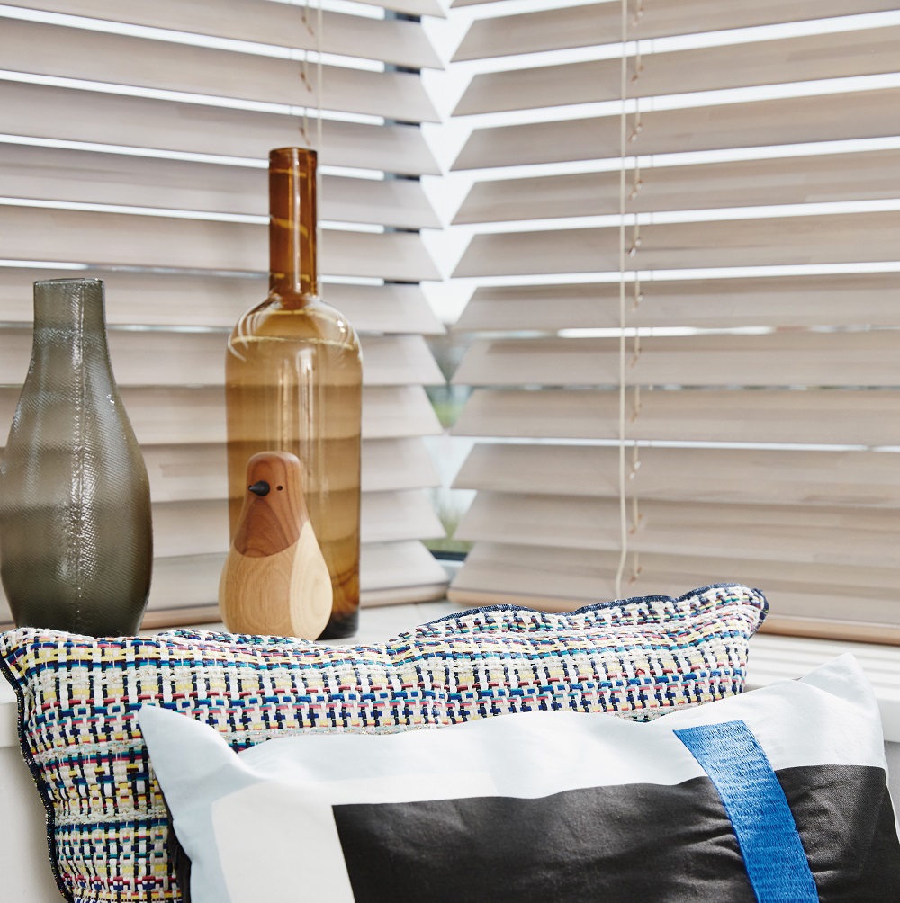 Luxaflex 0298 image Wood Venetian Luxaflex 0298 image Wood Venetian