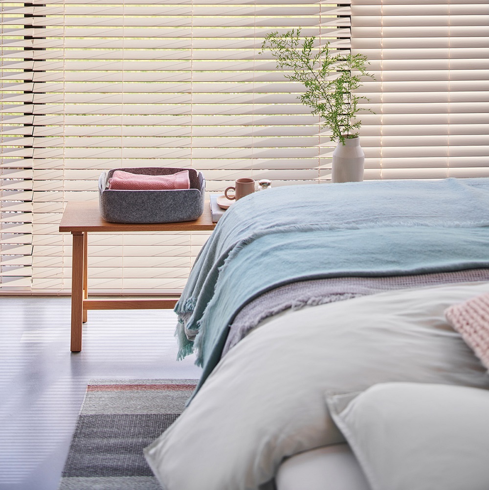 Luxaflex Wood Cream Blind Luxaflex Wood Cream Blind