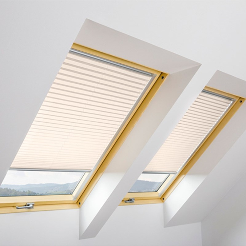 Fakro Pleated Blind APS | APS-652