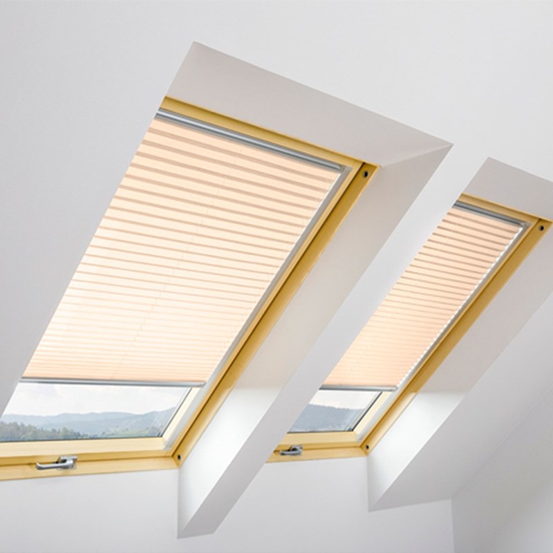 Fakro Pleated Blind APS | APS-661