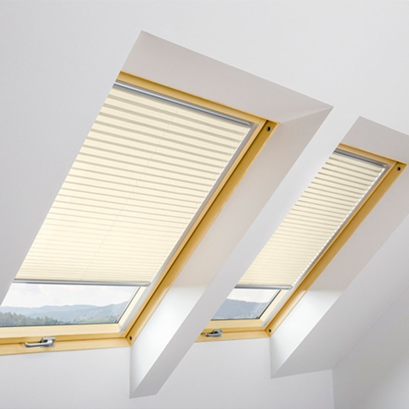 Fakro Pleated Blind APS | APS-667