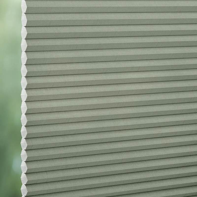 Luxaflex 25mm Translucent Duette Blind | Batiste Duo Tone 0500