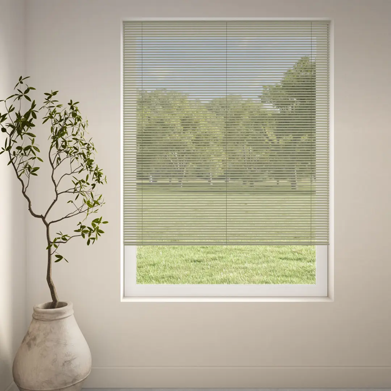 Luxaflex 25mm Metal Venetian Blind | 3005 Brushed