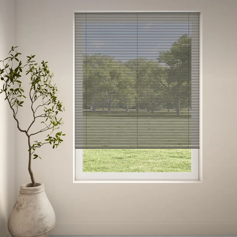 Luxaflex 70mm Metal Venetian Blind | 4062 Deadflat