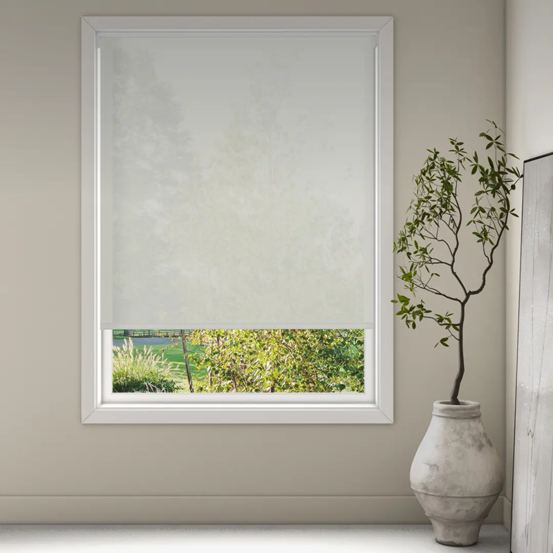 Luxaflex Semi-Transparent White/Off White Roller Blind | 7951 GreenScreen Sea-TexDefend