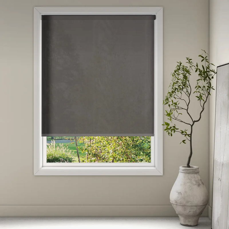 Luxaflex Extra Large - Translucent Roller Blind | 7512 Orba StainStop