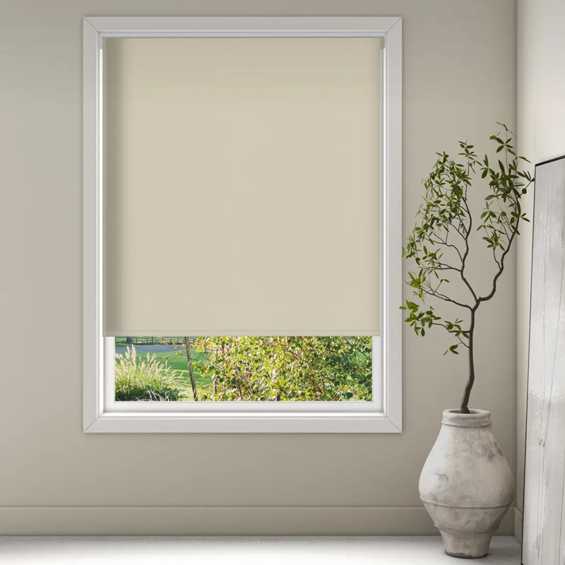 Luxaflex Extra Large - Translucent Roller Blind | 4570 Unico