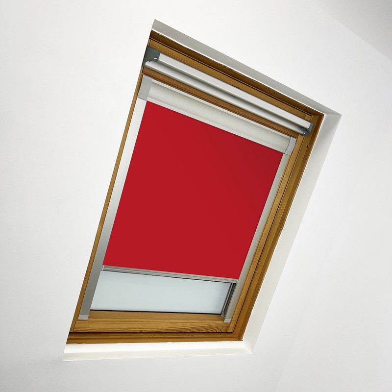 VALE for Fakro Solar Blackout Blind | 40581-10117-Classic Red