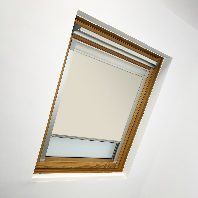 VALE for Fakro Solar Blackout Blind | 917149-0651-Gardenia