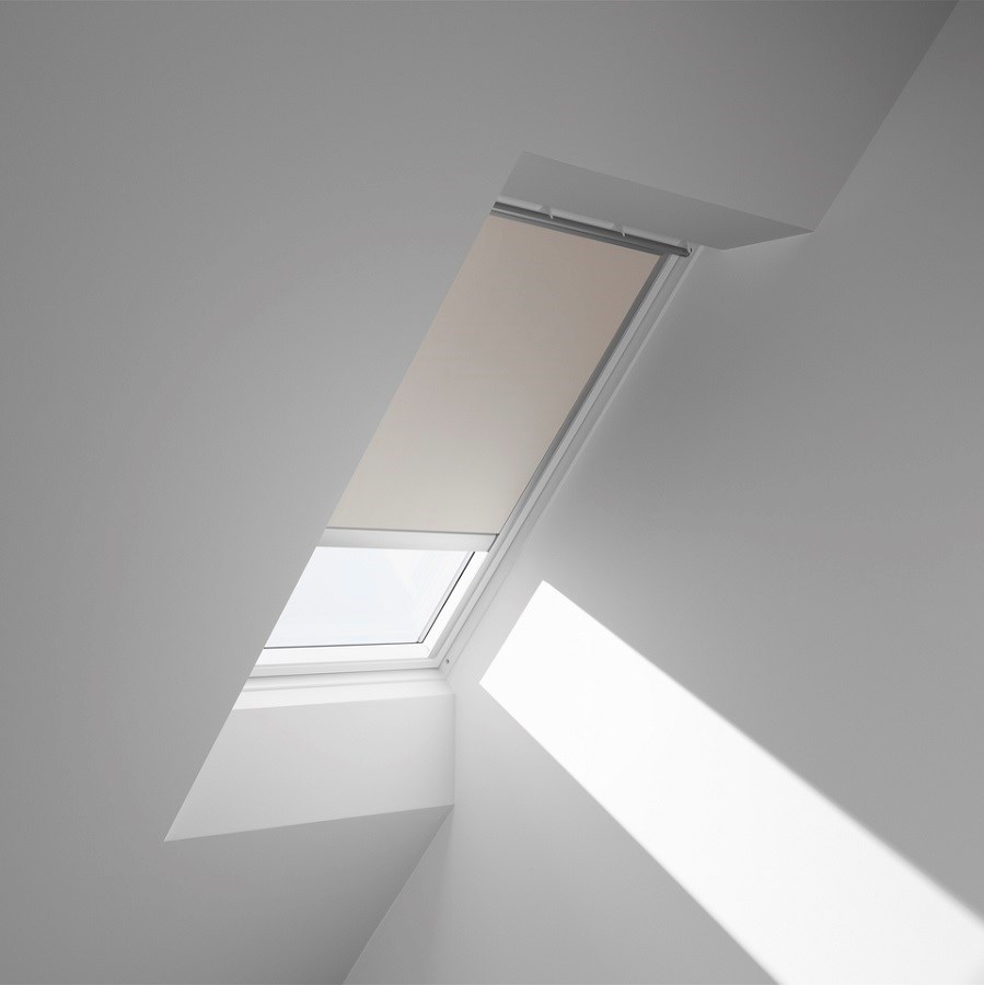 VELUX® Blackout (DML) Electric Window Blind | 1085 - Light Beige