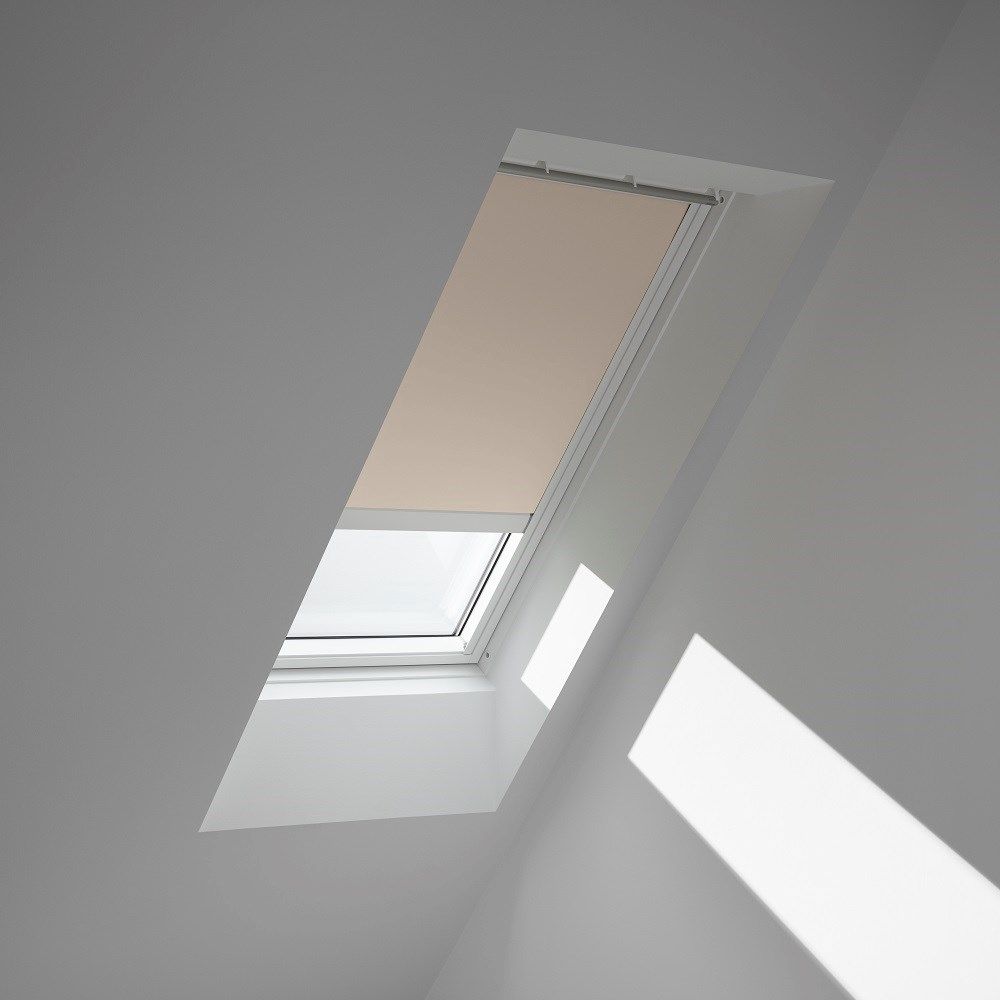 VELUX® Blackout (DML) Electric Window Blind | 4556 - Sand