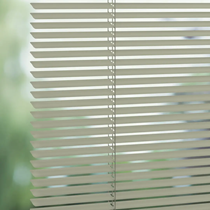 Luxaflex 16mm Metal Venetian Blind | 0909 Deadflat