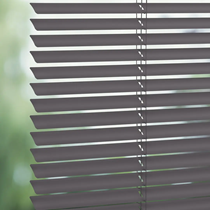 Luxaflex 25mm Metal Venetian Blind | 3285 Deadflat