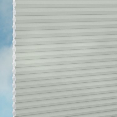 Duette® Motorised Batiste Duotone Smoke 3629