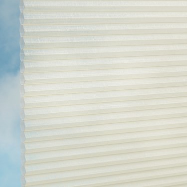 Duette® Motorised Batiste Sheer Fulltone Spaghetti 0261