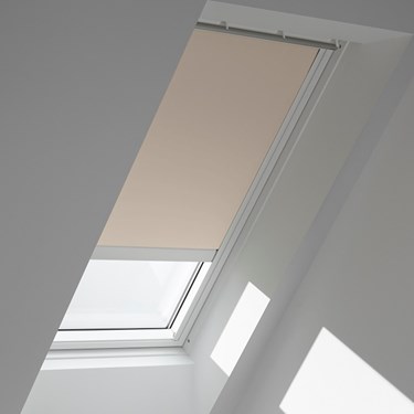 VELUX® Remote Solar Blackout (DSL) Blind