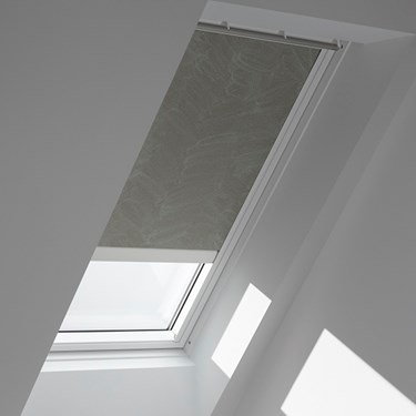 VELUX® Remote Solar Blackout (DSL) Blind