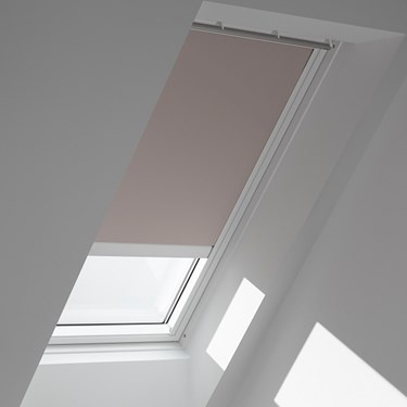 VELUX® Remote Solar Blackout (DSL) Blind