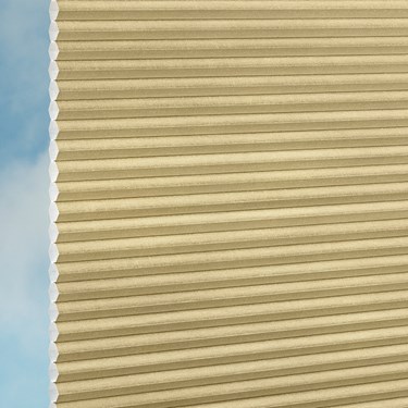 Duette® Elan Metallic Duotone Deep Gold 4319