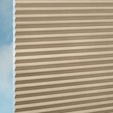 Duette® Motorised Elan Metallic Duotone Bronze 4720