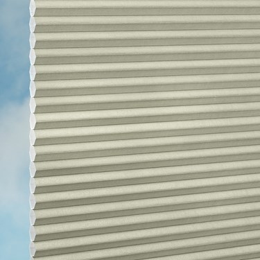 Duette® Elan Metallic Duotone Green Gold 3431