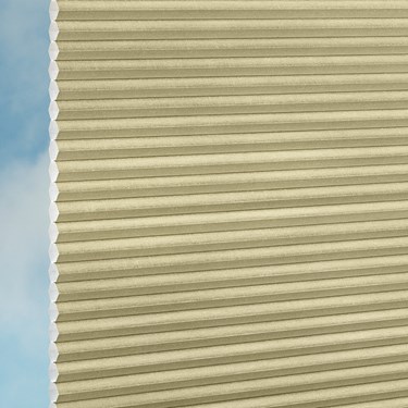 Duette® Elan Metallic Duotone Soft Gold 4320