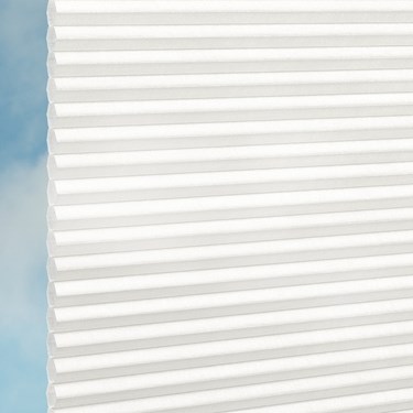 Duette® Motorised Elan Pearl Topar Fulltone Alabaster White 8000