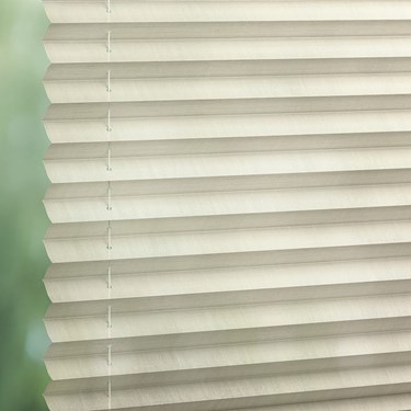 Luxaflex 20mm Transparent Plisse Blind