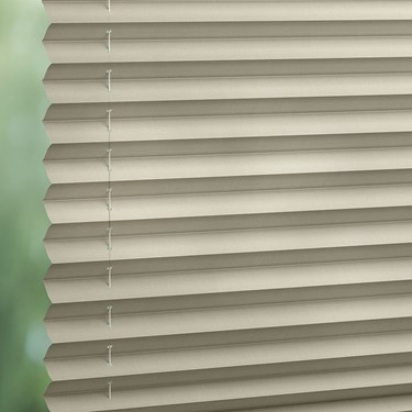 Luxaflex 20mm Translucent Plisse Blind