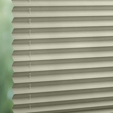 Luxaflex 20mm Translucent Plisse Blind