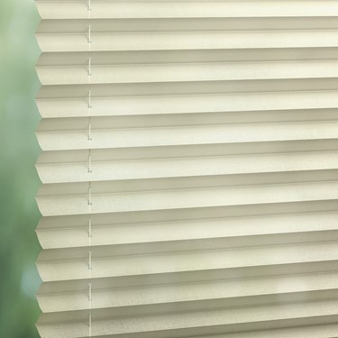 Luxaflex 20mm Transparent Plisse Blind