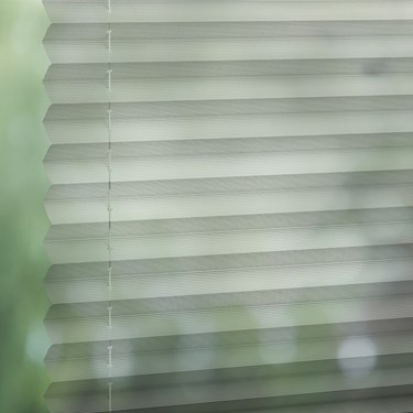 Luxaflex 20mm Transparent Plisse Blind