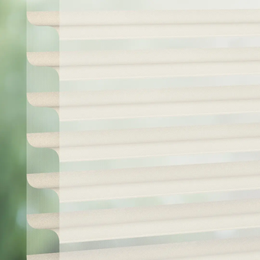 Luxaflex Silhouette 75mm Vane White/Off White Blind