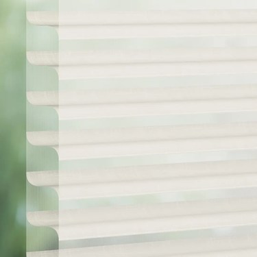 Luxaflex Silhouette 75mm Vane White/Off White Blind